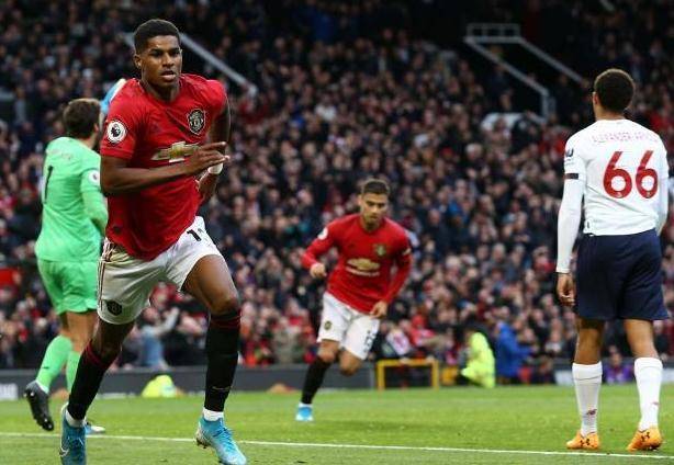 己的赞美 己的赞美