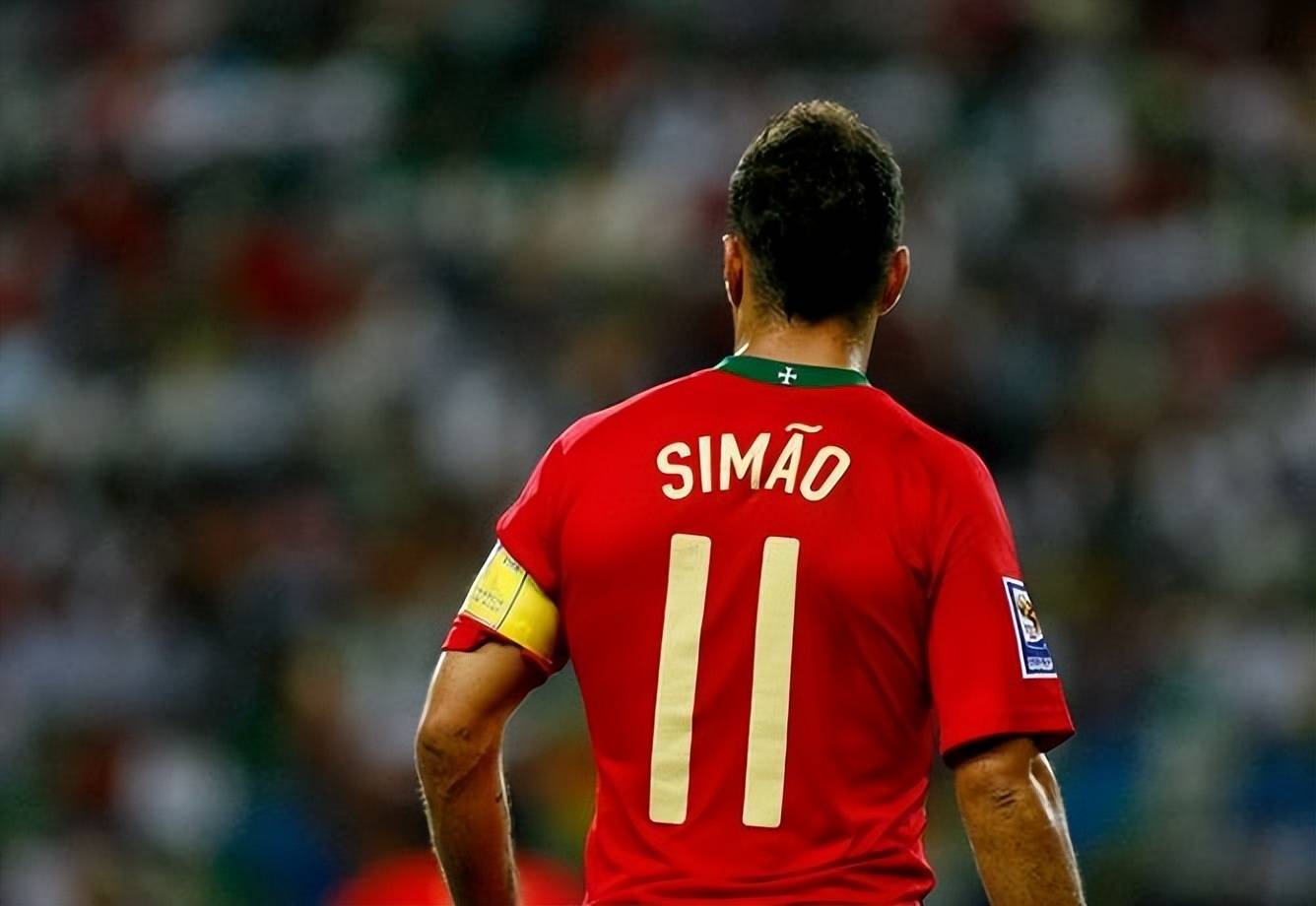 居小组前列 居小组前列